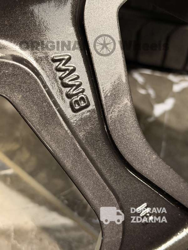 Original alu kola  BMW X7 G07 r22 913 M 6895935 6895936 letní dot23