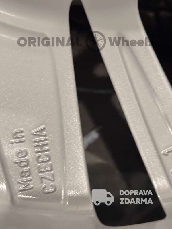 originál alu kola zimní Škoda NEVIS Octavia IV r17 5E3071497H