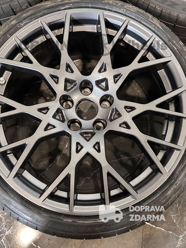 original alu kola Audi RS3 8Y r19 8Y0601025CK 8Y0601025CL