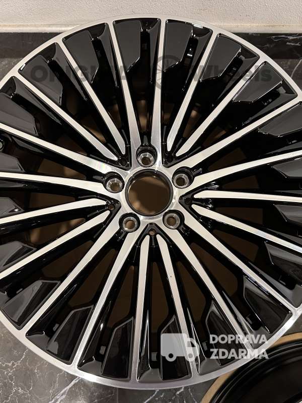 original alu kola ráfky Mercedes r20 E Klasse W214 S214 A2144010500 DPH