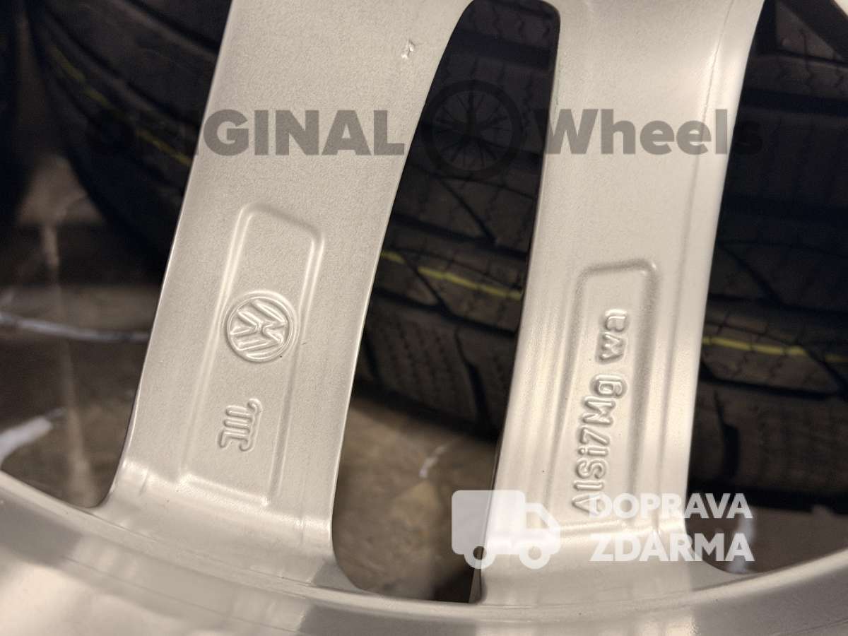 original VW PASSAT B8 3G r17 5x112 215/55/17 zimní 3G0601025N