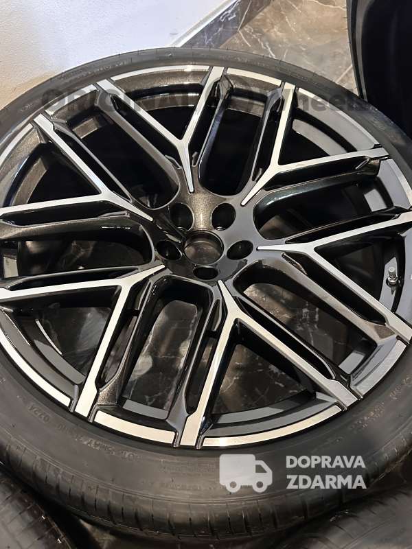 original alu kola ráfky letní 2024 Audi RSQ8 RS sQ8 q8 r23 4M8601025BJ