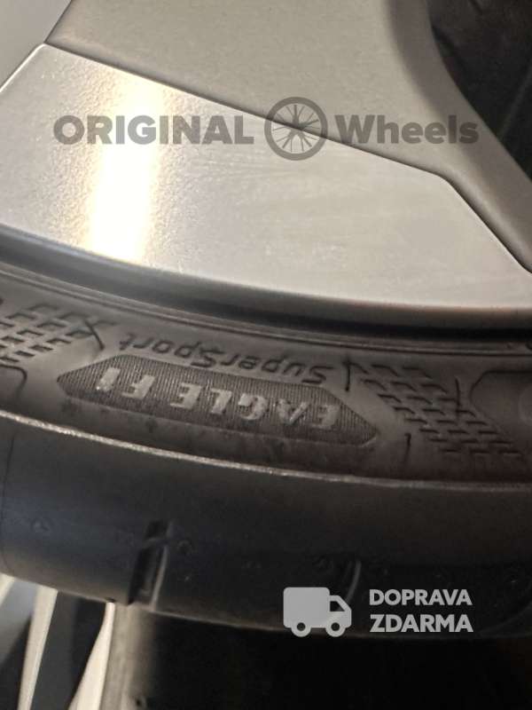original alu kola ráfky letní Audi A5 8W B9 F5 r20 8W0601025CF
