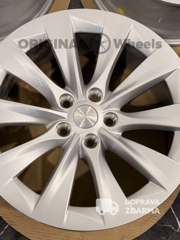 originální alu kola Tesla r19 Model S 1059337-00-B 5x120 ALU KOLA + TPMS