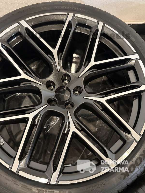 original alu kola ráfky letní 2024 Audi RSQ8 RS sQ8 q8 r23 4M8601025BJ