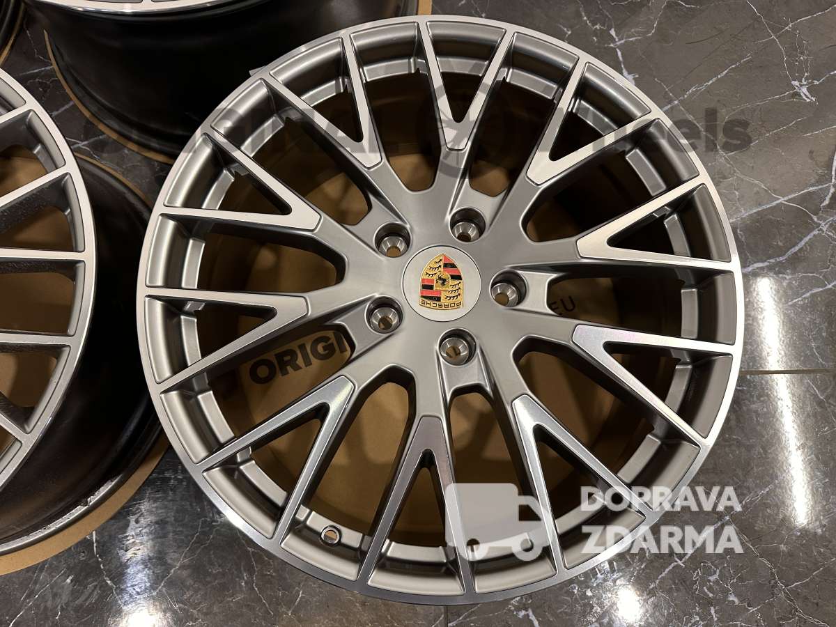 original porsche Panamera 976 r21 976044660N