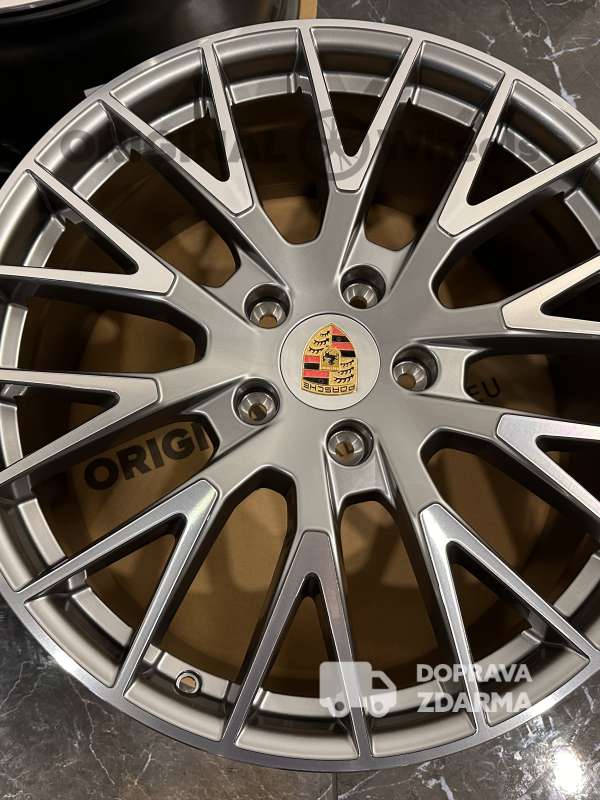 original porsche Panamera 976 r21 976044660N