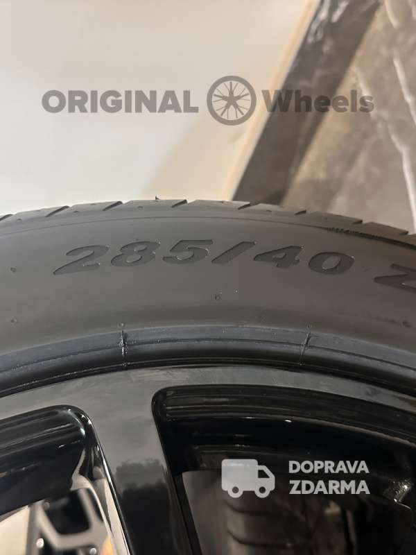 original ALU KOLA RÁFKY Porsche Cayenne E3 9Y r21 Exclusive turbo 9Y0601025BH / 9Y0601025BJ