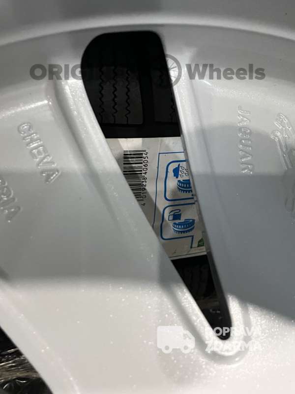 originální alu kola JAGUAR E-PACE r19 zimní dot21