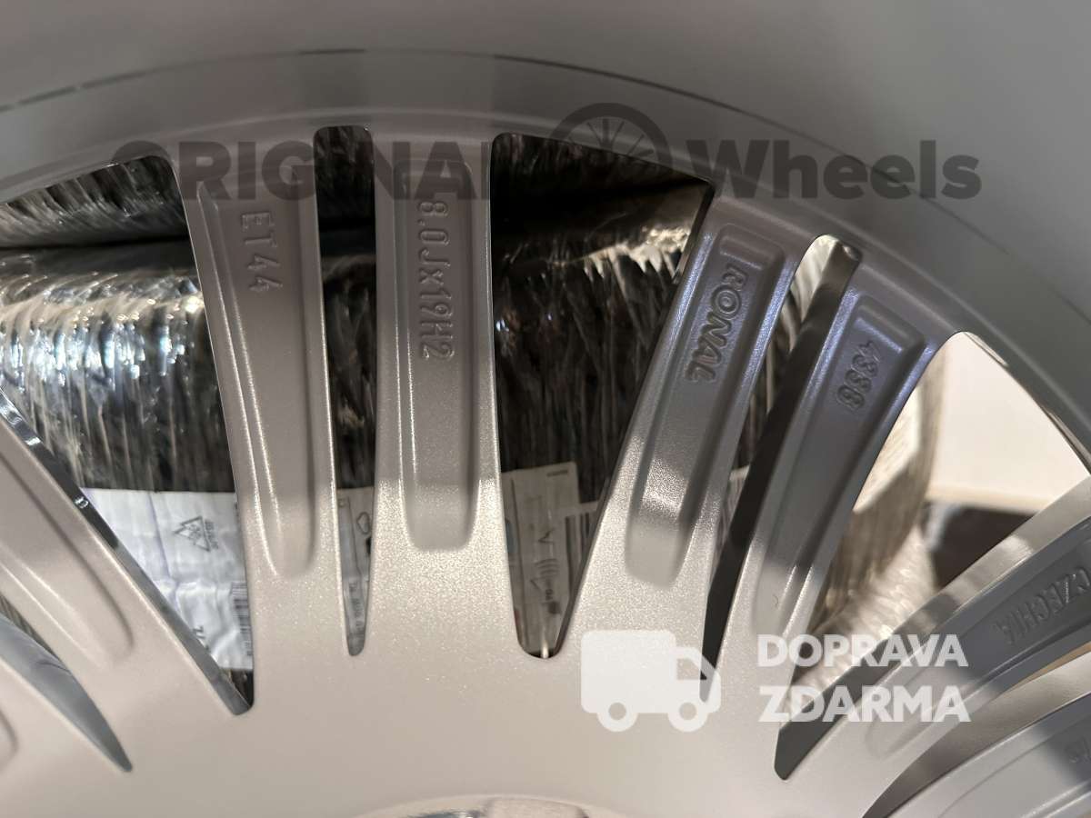 original alu kola skoda superb 3 / 4 r19 5x112 3V0601025ar