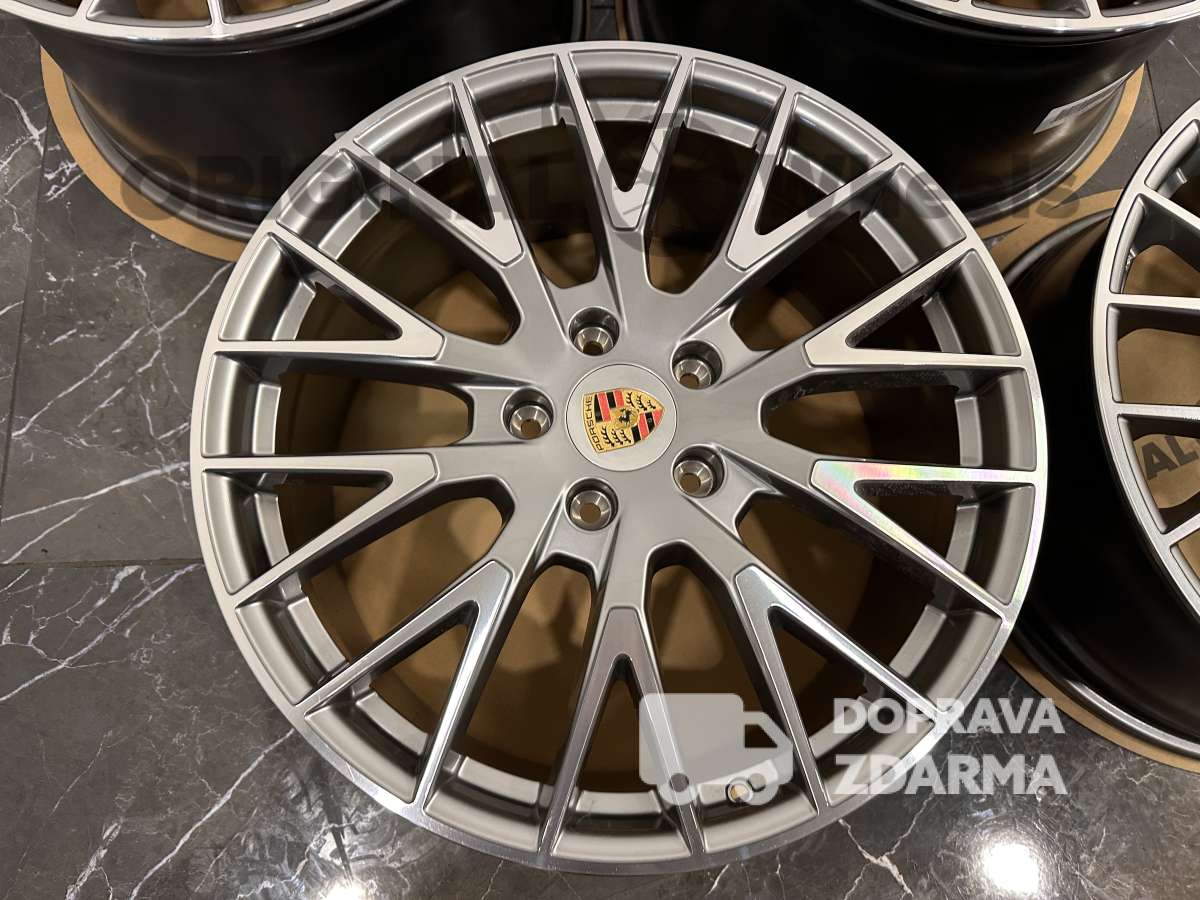 original porsche Panamera 976 r21 976044660N