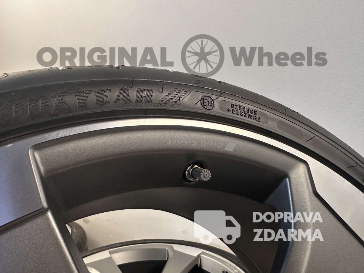 original alu kola ráfky letní Audi A5 8W B9 F5 r20 8W0601025CF