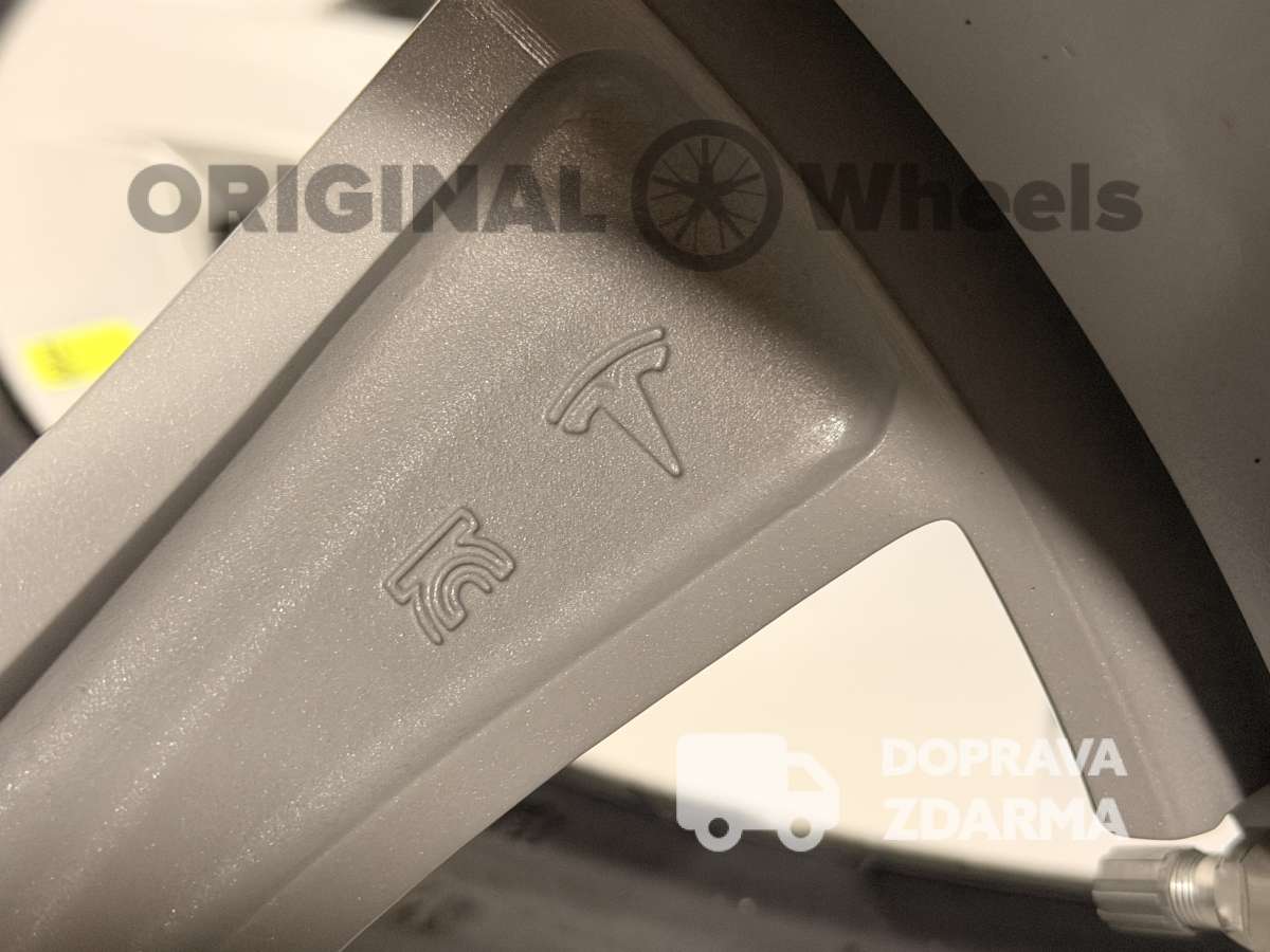 originální alu kola Tesla r19 Model S 1059337-00-B 5x120 ALU KOLA + TPMS zimní 2020