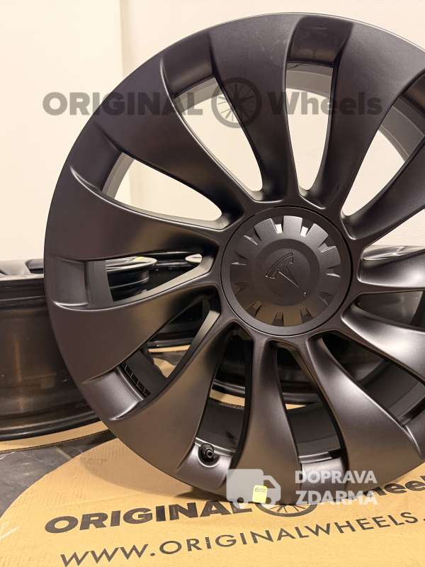 originál sada Tesla Model 3 r20 1044267-00-A