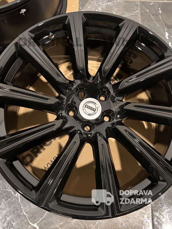 original Volvo XC90 II r20 5x108 BLACK 31362277