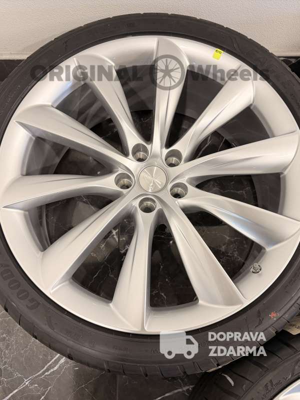 originální letní alu kola Tesla Model X silber r22 1027246-00-E léto