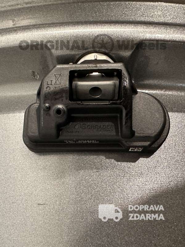 original Mercedes GLE Coupe r21 C292 A2924011400/1500 DPH