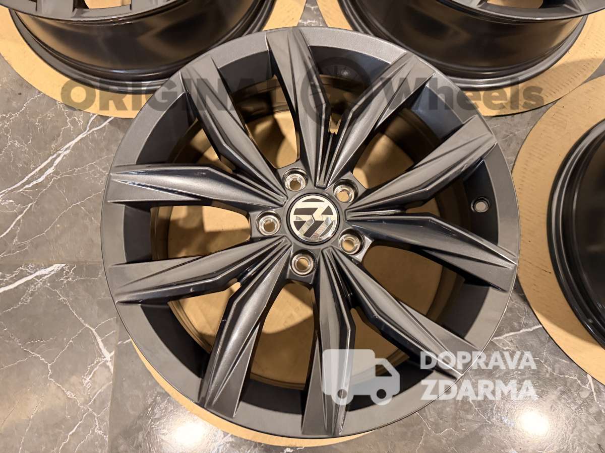 originální alu kola r18 tiguan r-line 5NN601025AD