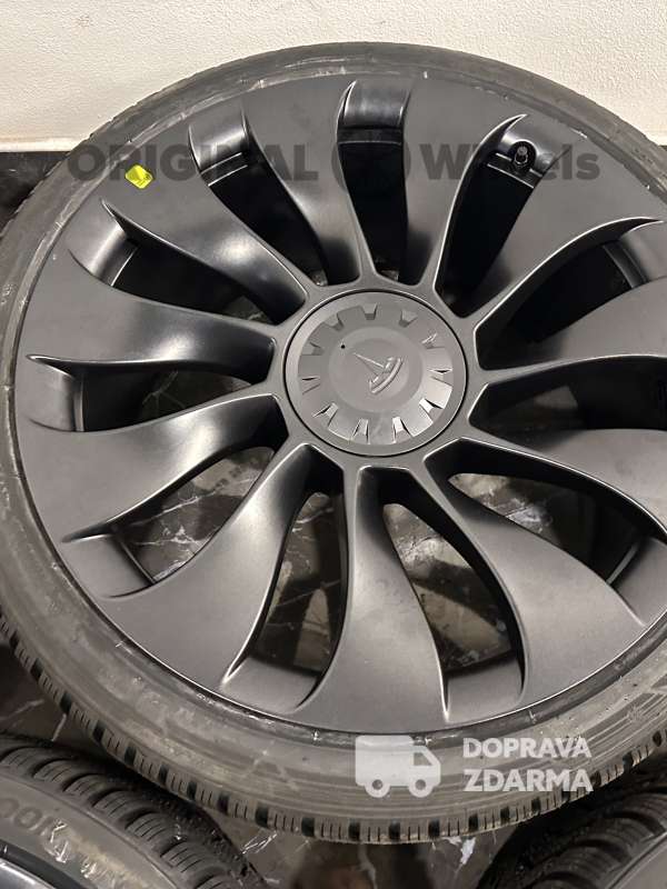 Original alu kola ráfky  zimní Tesla Model Y r21 1188227-00-C 1188226-00-C
