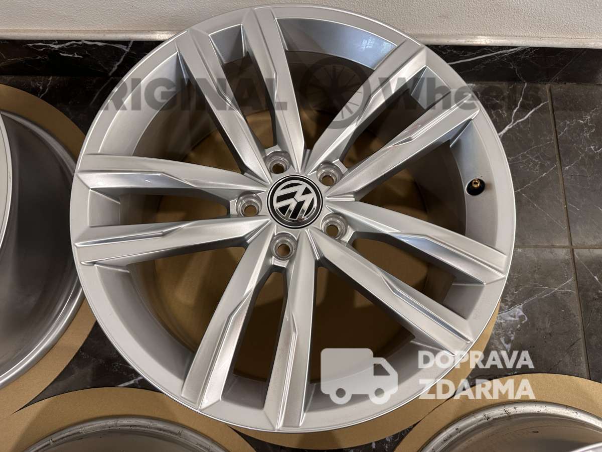 original alu kola ráfky vw passat r18 Dartford 3G0601025H