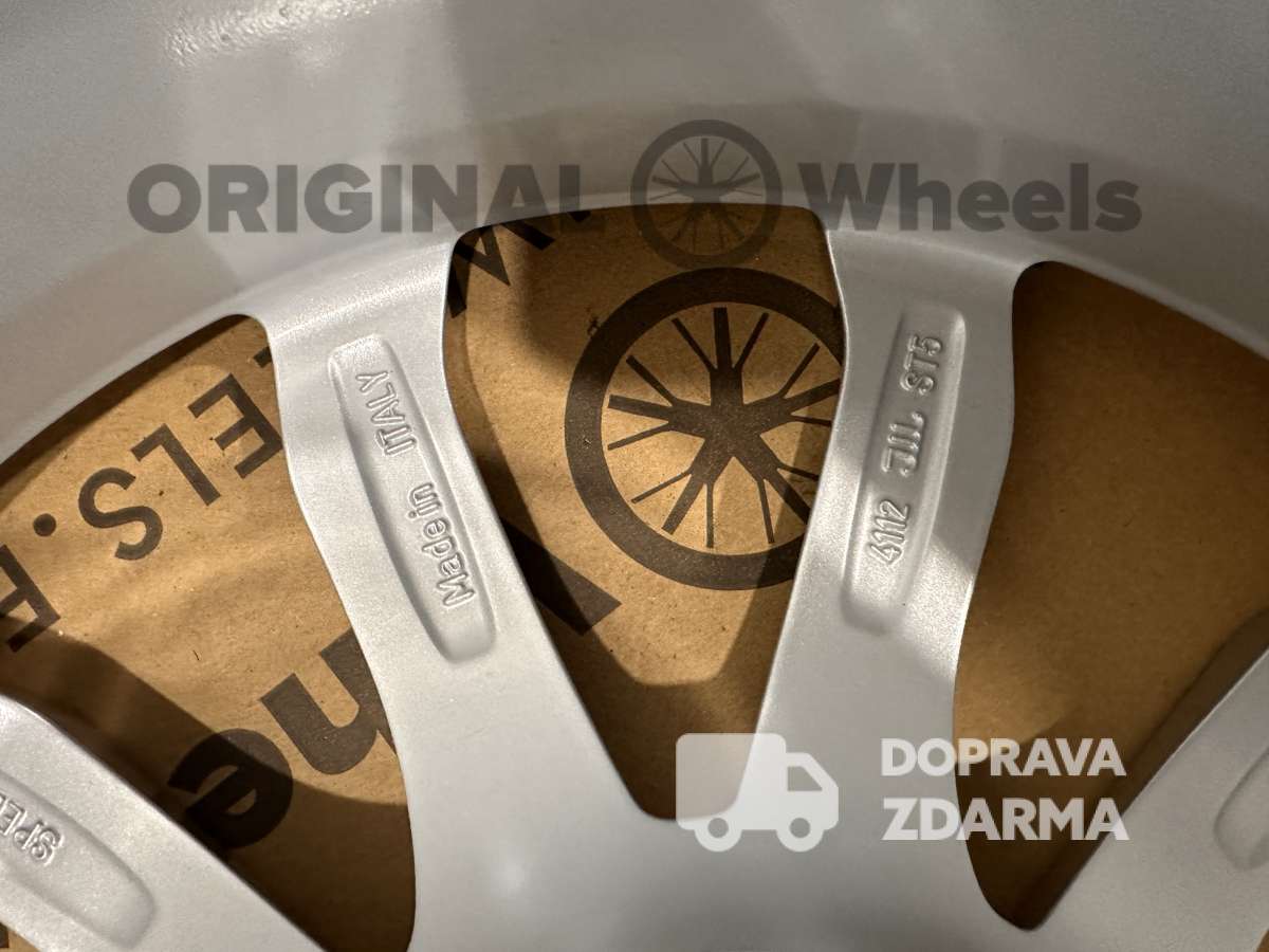 original audi a4 s4 r18 S Line et39 8W0601025ED DPH