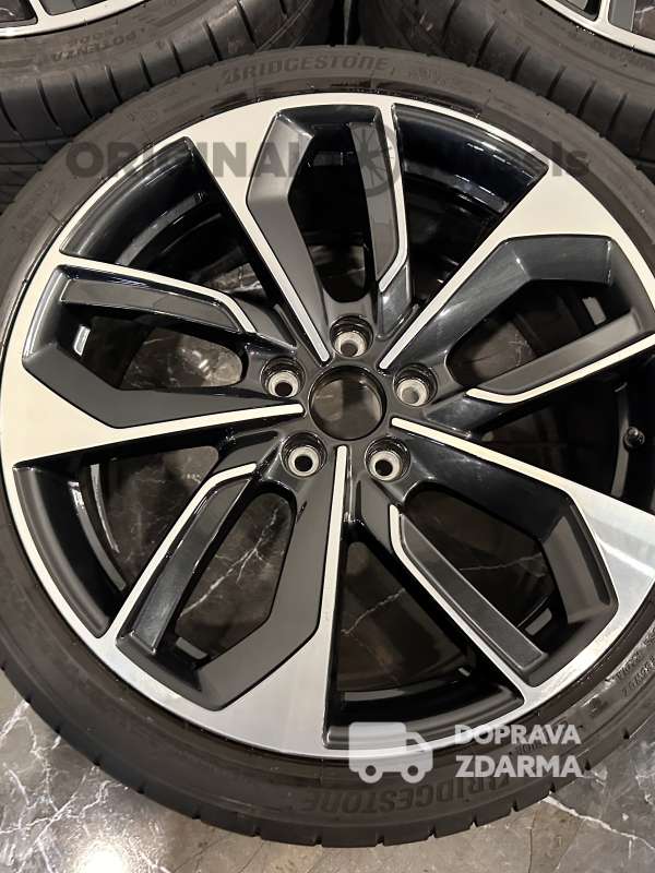 original alu kola audi a3 s3 8y r19 8Y0601025CS DPH