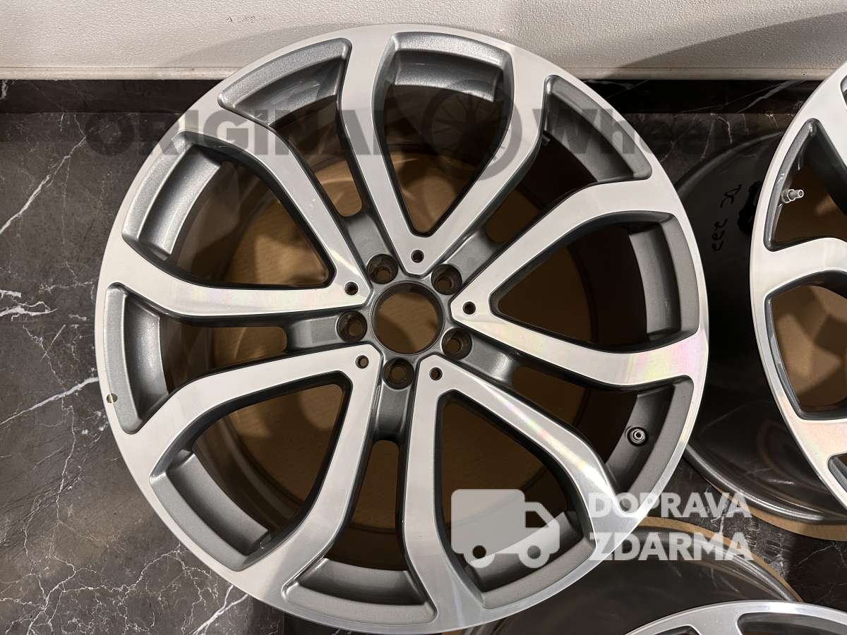 original Mercedes GLE Coupe r21 C292 A2924011400/1500 DPH