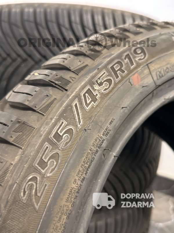 4X MAXXIS ALLSEASON SUV AP3 XL 255/45/19 104W DPH