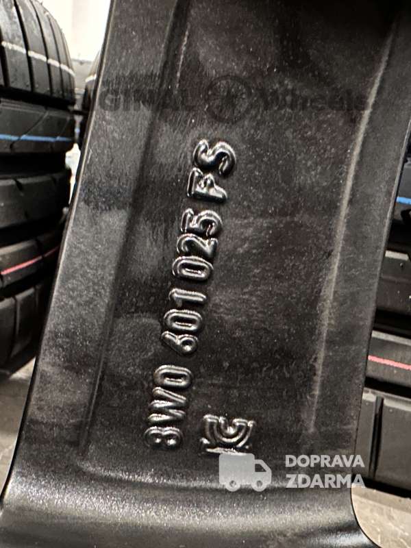 original Audi A5 S5 F5A r19 Audisport 8W0601025FS DPH