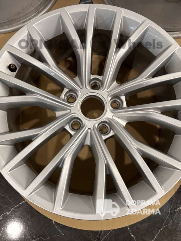 original alu kola vw arteon r17 Cardiff 3g8601025h