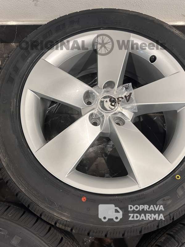 original alu kola škoda superb III IV R17 ratikon zimní