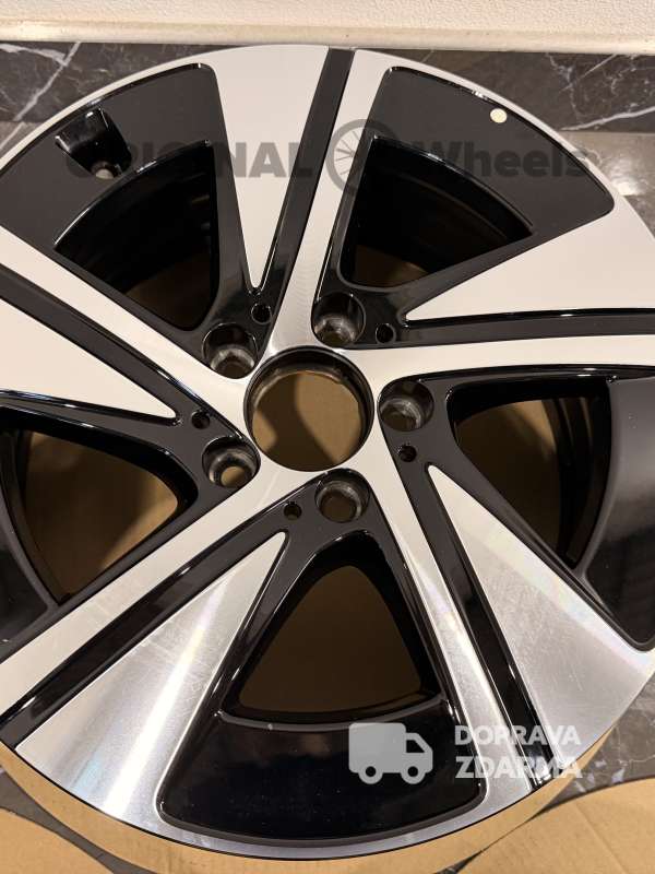 origo ALU KOLA Mercedes V-Klasse W447 A4484011400 r17