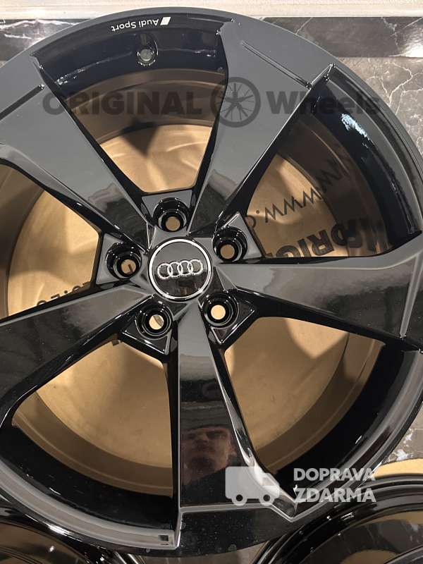 original Audi RS3 R19 Sport Rotor 8V0601025FD DPH