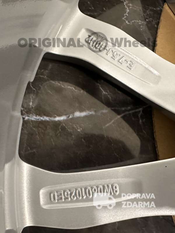 original audi a4 s4 r18 S Line et39 8W0601025ED DPH