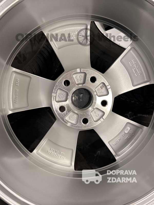 original Škoda Kodiaq Nanuq r17 5x112 565601025j DPH