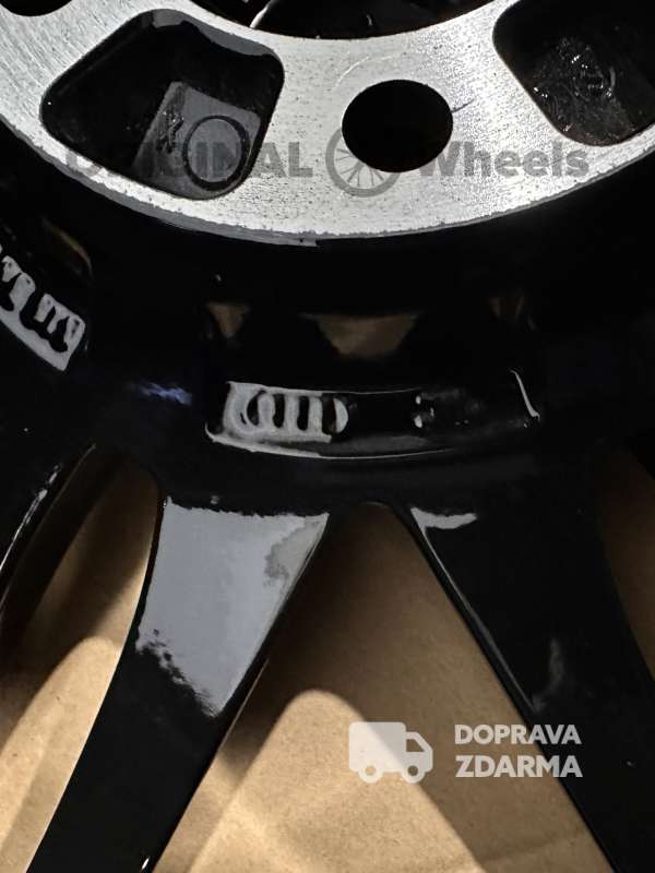 original alu kola ráfky audi q5 sq5 r20 s line 8R0601025R