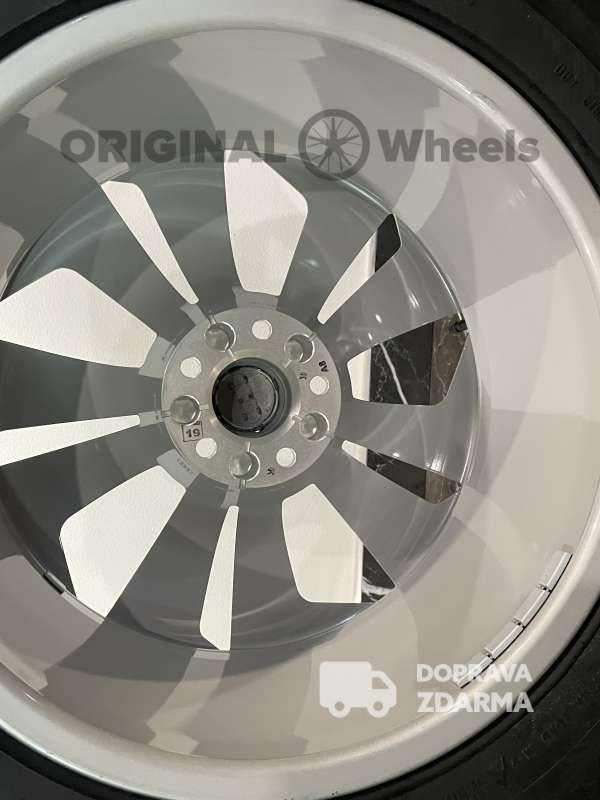 audi q8 r19 5x112 4M8601025 DPH ALU KOLA