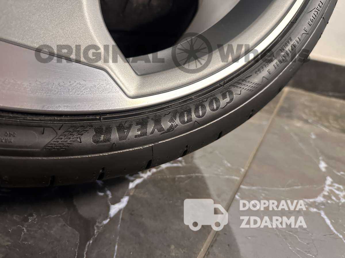 original alu kola ráfky letní Audi A5 8W B9 F5 r20 8W0601025CF