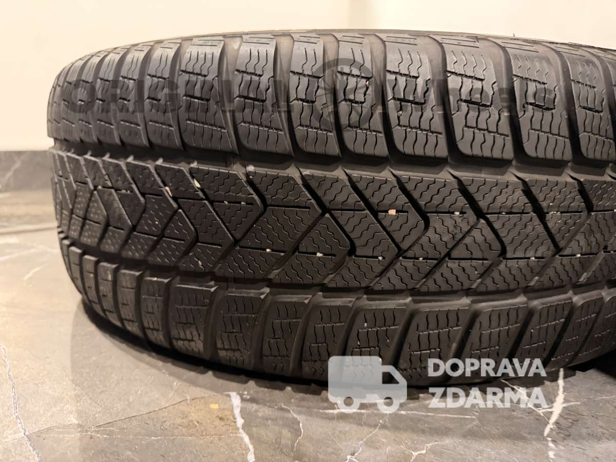 ❄️original alu kola skoda superb IV Trisuli zimní 3P0601025k pirelli