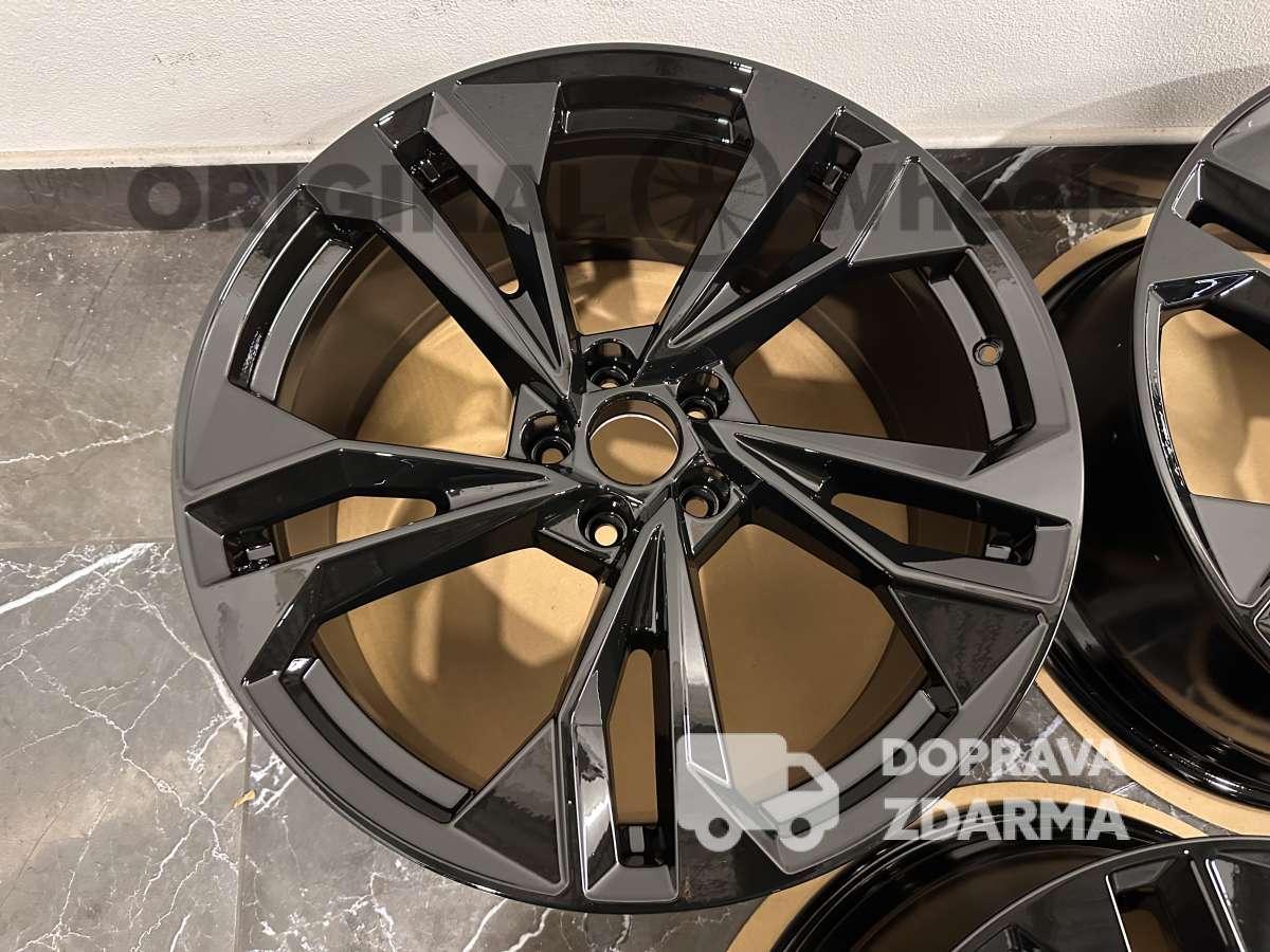 original Audi A5 S5 F57 F53 Sport 8W0601025EQ DPH