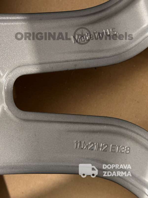 original Mercedes GLE Coupe r21 C292 A2924011400/1500 DPH