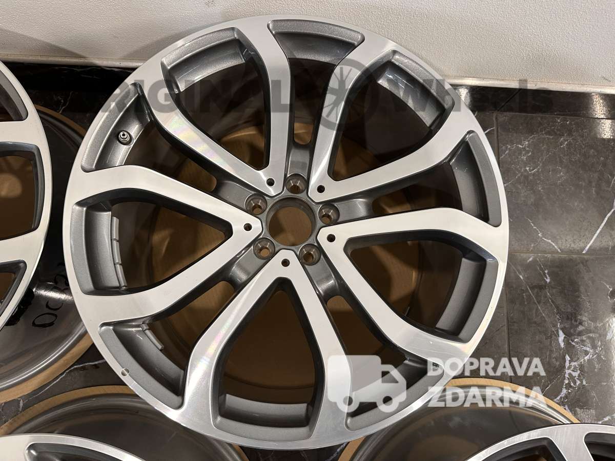 original Mercedes GLE Coupe r21 C292 A2924011400/1500 DPH