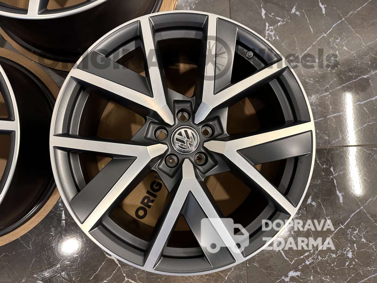 original VW Touareg III CR r20 Braga 760601025Q DPH