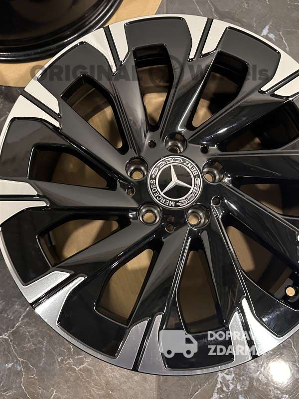 originální alu mercedes  V Klasse r18 w447 w448  a4484011500