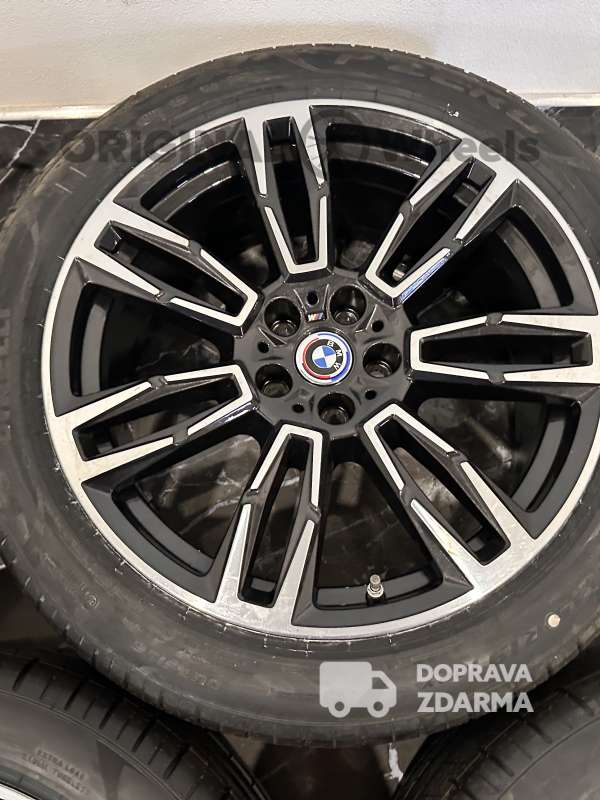 original alu kola ráfky letní BMW 5er i5 r19 G60 G61 935 M 5A324E0