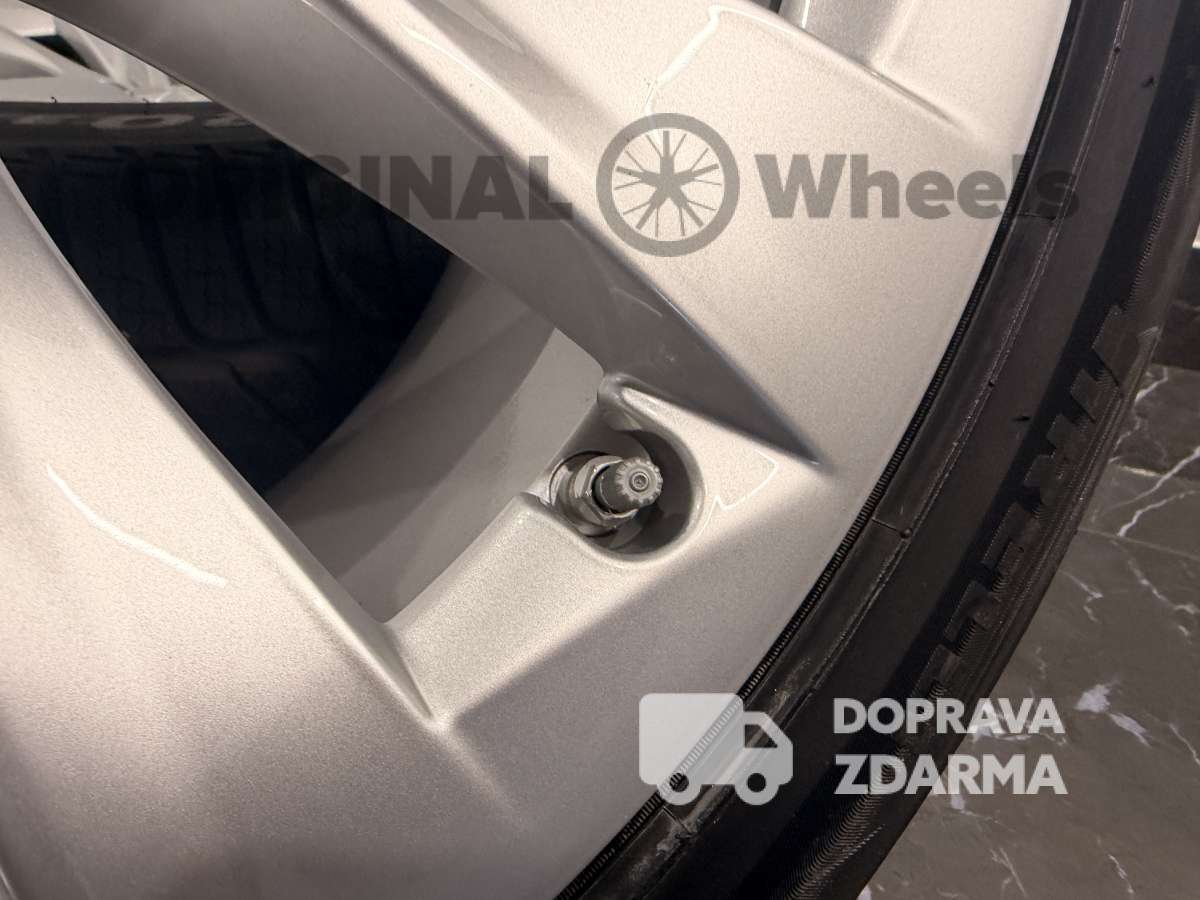 originální alu kola Tesla r19 Model S 1059337-00-B 5x120 ALU KOLA + TPMS zimní 2020