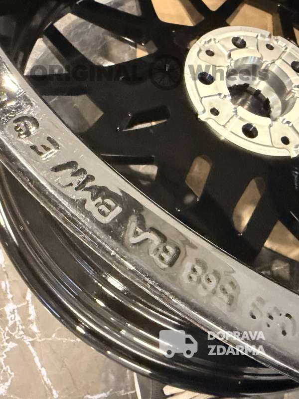 originální alu kola  BMW M8 F93 COMPETITION R20 8089569 8089568