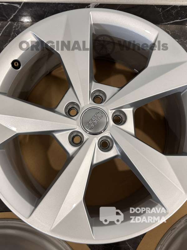 Original alu kola Audi A3 S3 8Y r18 s-Line 8Y0601025J DPH